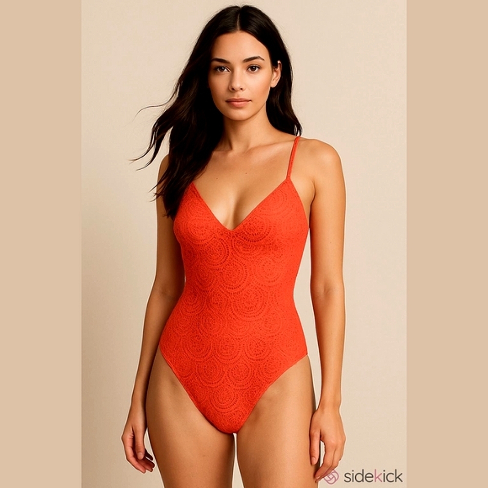 Swimsuit one piece red Mesh lined built-in bra Large